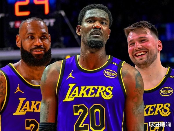 Sự gia cố của Lakers bị hạn chế, James liên tục gây áp lực! Truyền thông Hoa Kỳ gửi 4 kế hoạch giao dịch: 4 cho 1 bộ tóc giả